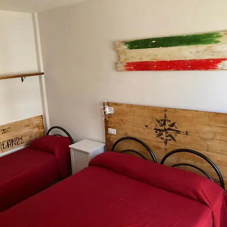 Parco Vacanze La Rosa Dei Venti מרינה די ביבונה